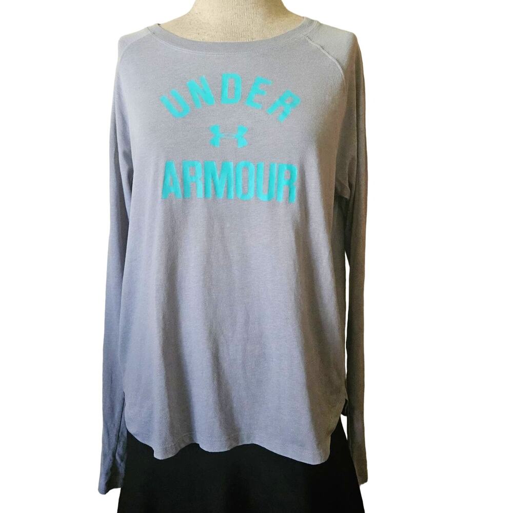 Grey Under Armour Long Sleeve Shirt Size XS